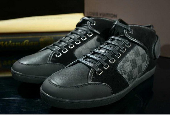 LV Fashion Casual Shoes Men--148